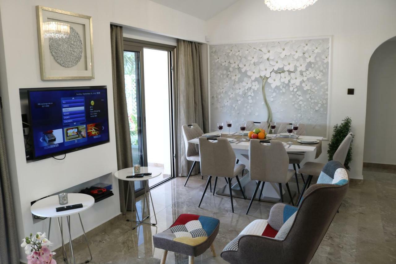 Yulya Villa By Taimoura Paphos Luaran gambar