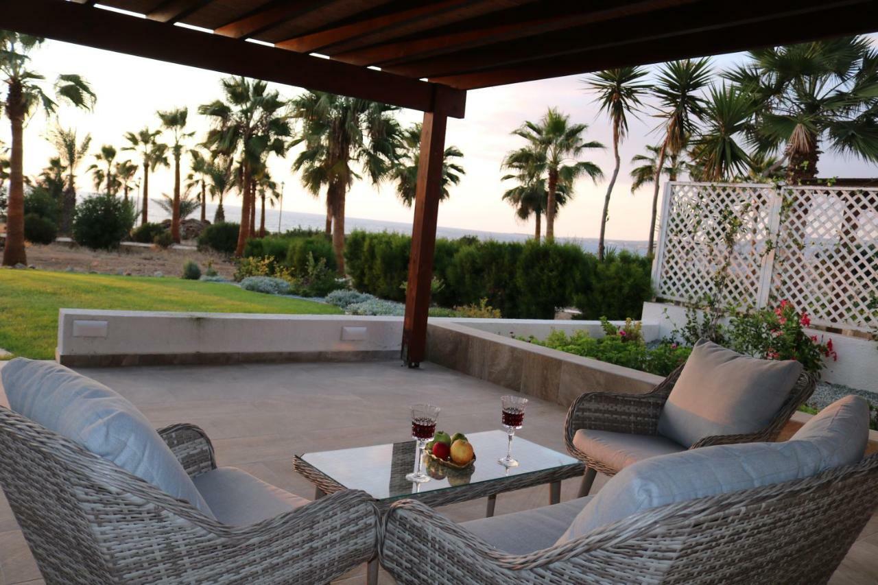 Yulya Villa By Taimoura Paphos Luaran gambar